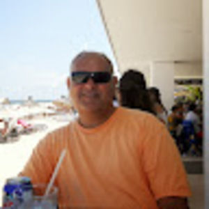 Meet your Posher, Vitaliano